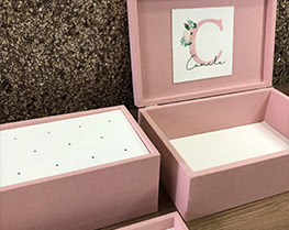 Ateliê de caixas personalizadas + violeta decoração e design